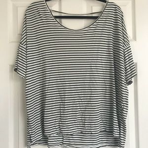 Off the shoulder tee